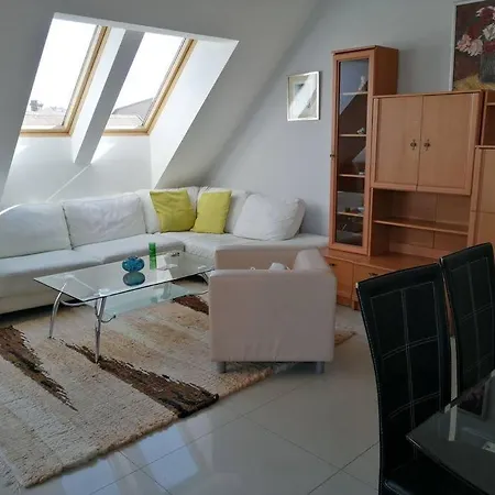 Apartman Natasa 3 Vrsac Exterior photo