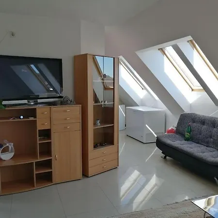 Apartman Natasa 3 Vrsac Exterior photo